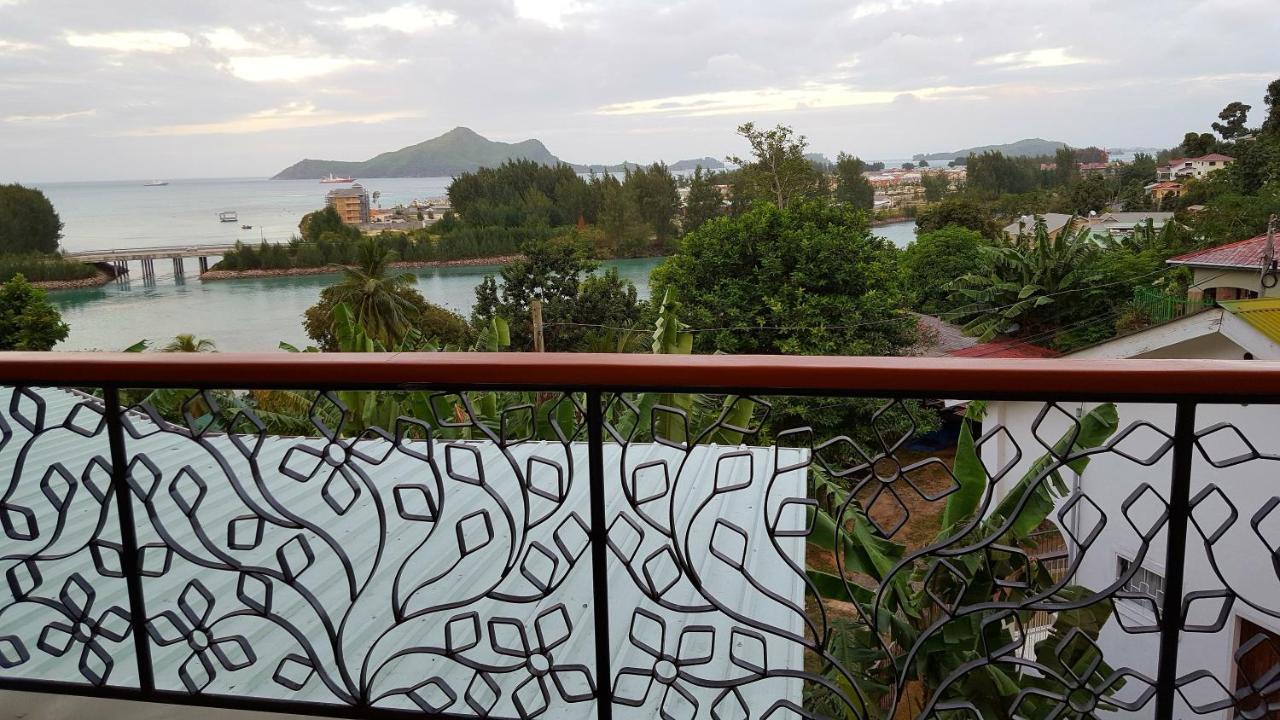 Hibiscus House Seychelles Self Catering Apartment Виктория Екстериор снимка